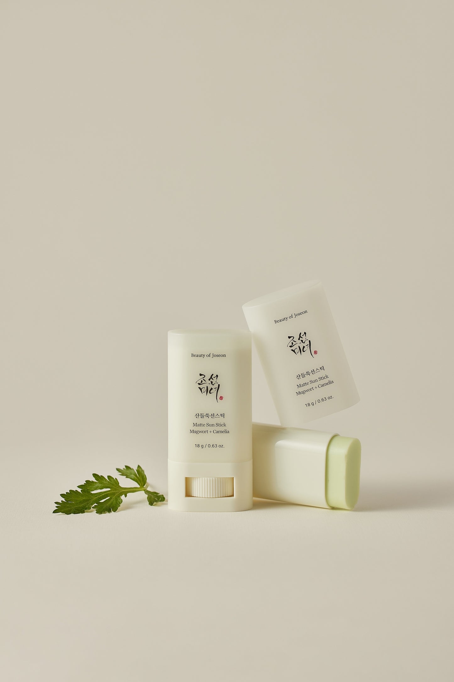 Matte Sun Stick Mugwort + Camelia SPF50