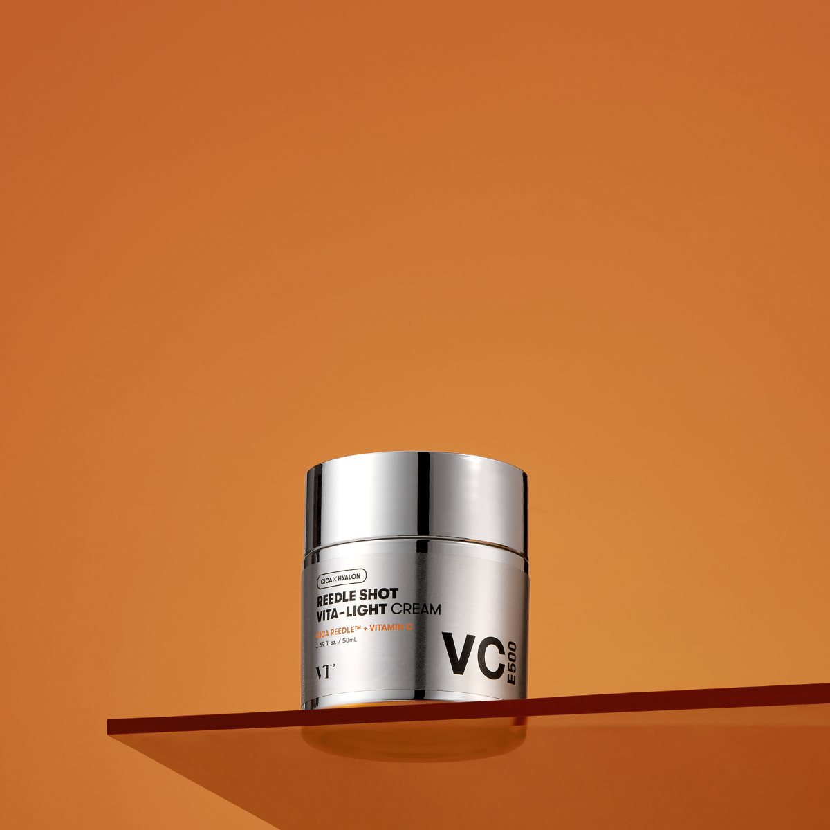 VT Reedle Shot Vita-Light Cream